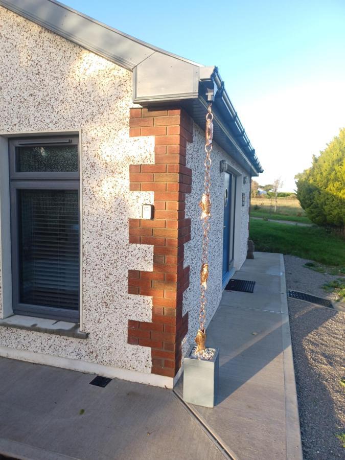 The Boathouse Apartment Cork Exterior photo